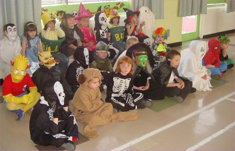 Photo: Halloween Hillhead 2002