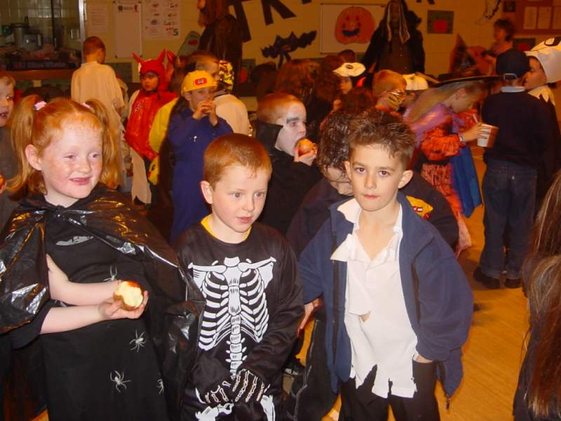 Photo: Halloween 2002
