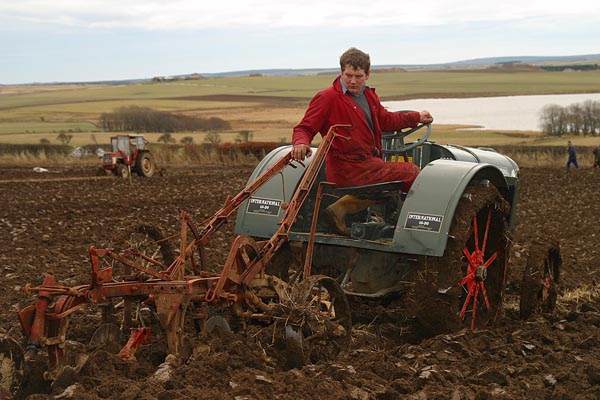 Photo: Ploughing Competition 2003