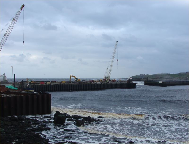 Photo: North Pier Work 12 October 2004