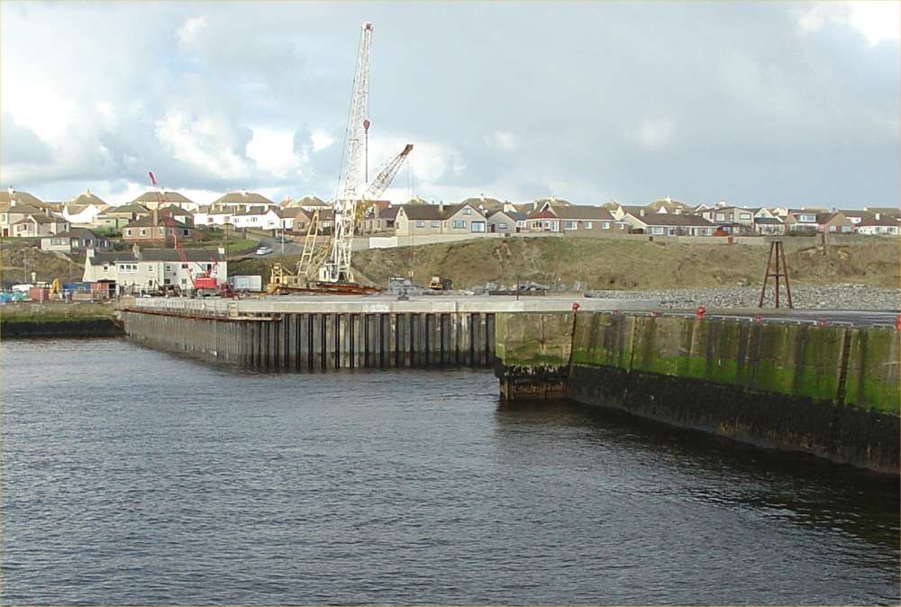 Photo: North Pier Wick 22 February 2005