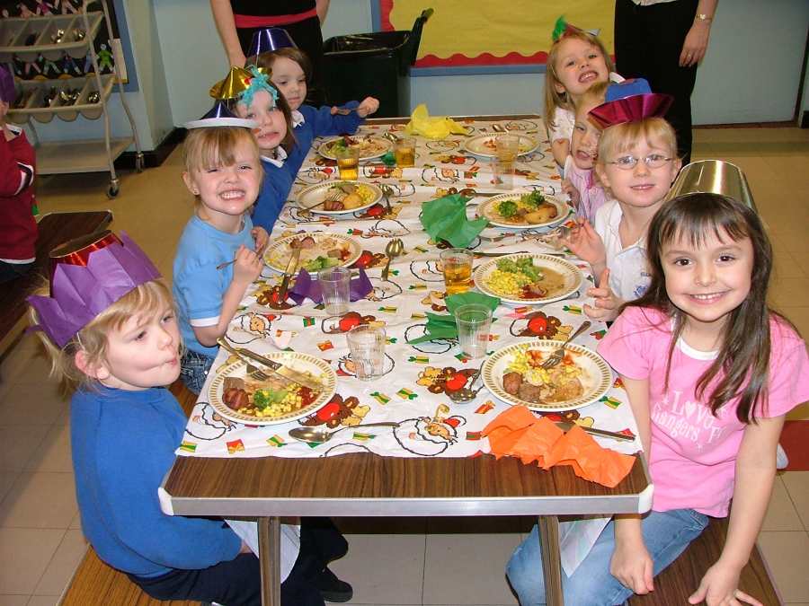 Photo: Hillhead School, Wick - Christmas Lunch 2005