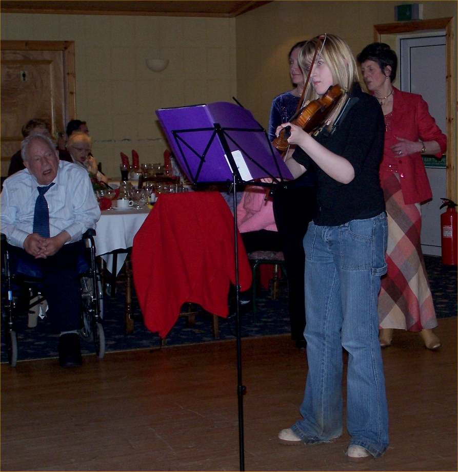 Photo: Music At Lybster Senior Citizens Christmas Party - Portland Hotel
