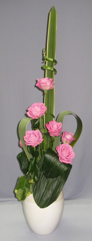 Photo: Pink roses for Sugar Kane - Marilyn