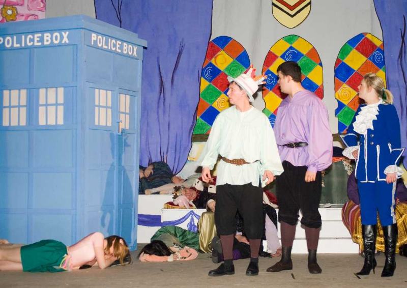 Photo: Sleeping Beauty Pantomime In Thurso