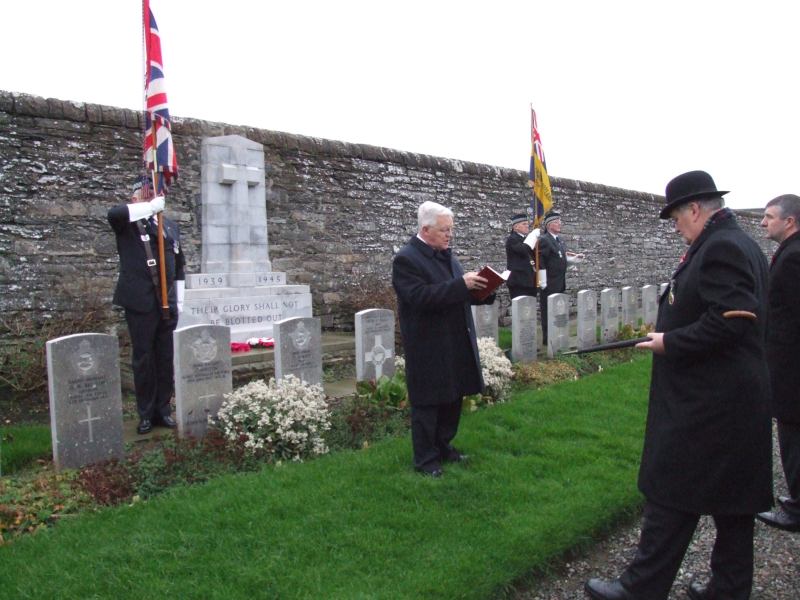 Photo: Remembrance Sunday Wick Cemetery - 12 November 2006