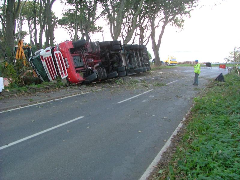 Photo: Meat Lorry Crash At Castletown - 9 October 2006