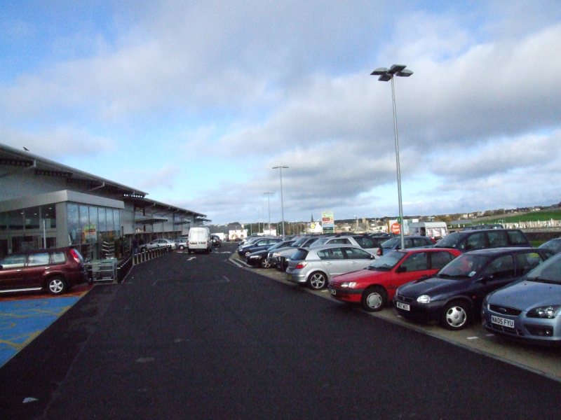 Photo: Sunday Shopping Busy At Wick Retail Park