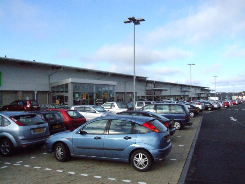 Photo: Sunday Shopping Busy At Wick Retail Park