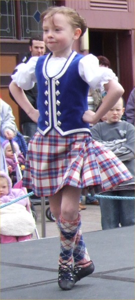 Photo: Elise Lyall Highland Dancers - Market Square, Wick