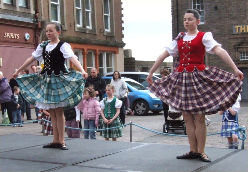 Photo: Elise Lyall Highland Dancers - Market Square, Wick