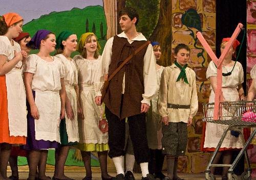 Photo: Thurso Players Pantomime 2007 - Jack And The Beanstalk