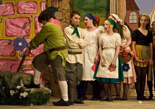 Photo: Thurso Players Pantomime 2007 - Jack And The Beanstalk