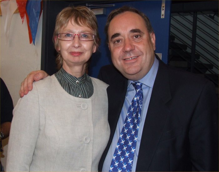 Photo: Jean Urquhart Vice Convenor Highland Council with Alex Salmond First Minister of Scotland