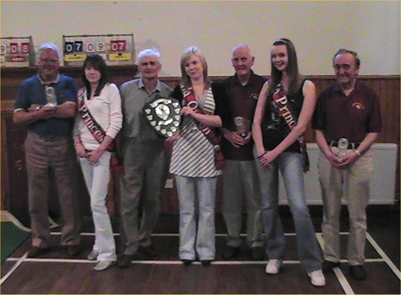 Photo: Halkirk Gala 2007 Bowling Competition Winning Team From Halkirk