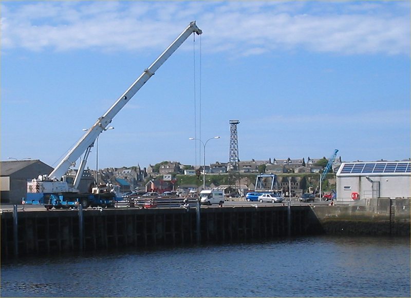 Photo: Pontoons Begin Installation At Wick Harbour