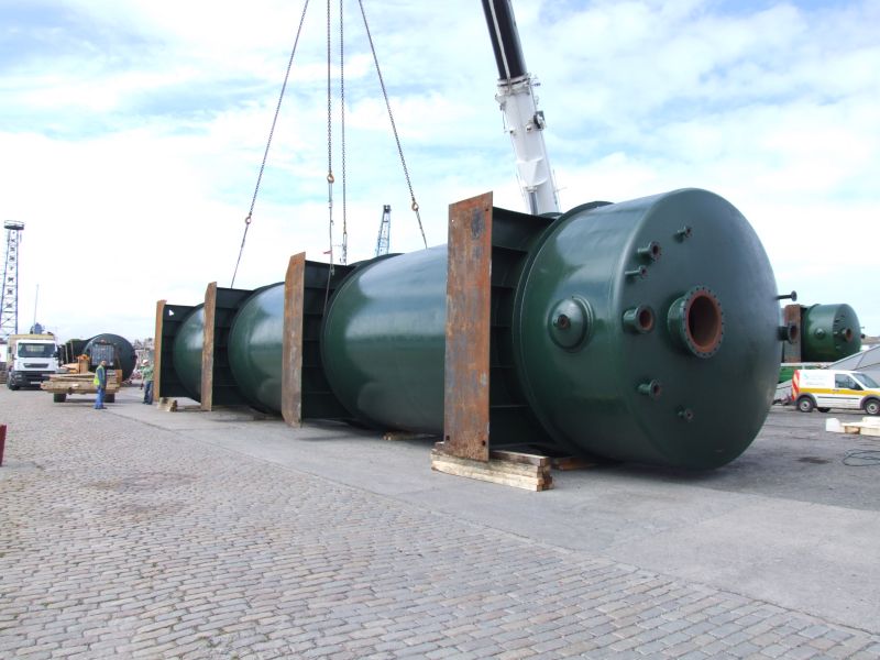 Photo: Tanks Arriving At Wick For Caithness Oil At Lybster