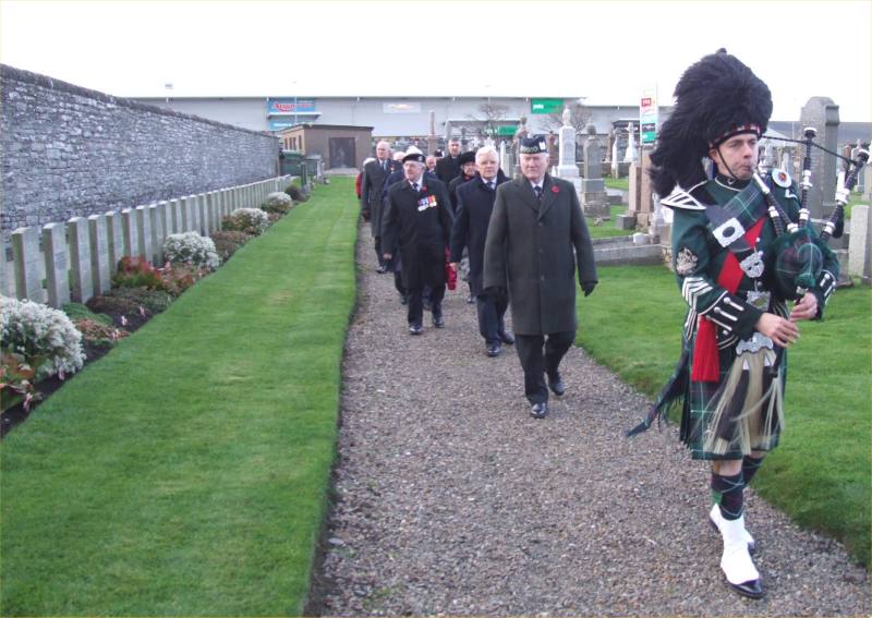 Photo: Remembrance Ceremony At Wick Cemetery