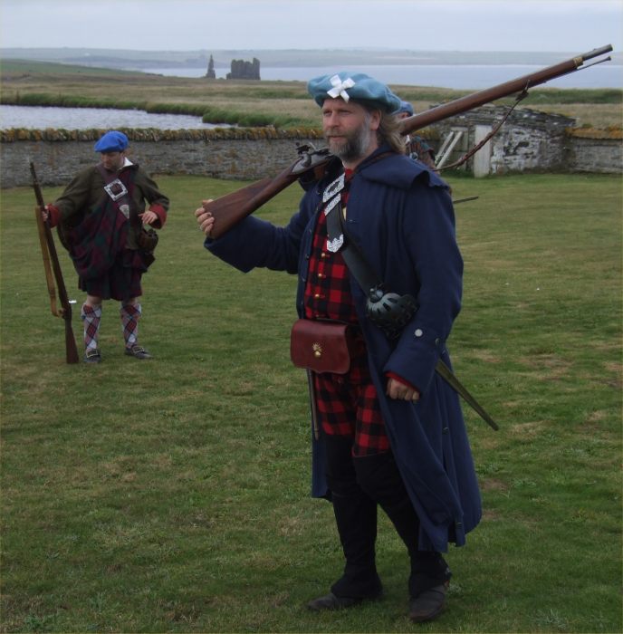 Photo: Battlescar Bring Jacobites And Redcoats To Noss Lighthouse