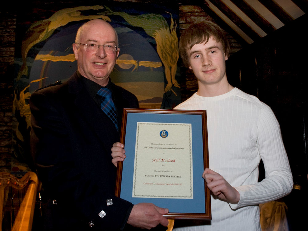 Photo: Young Voluntary Service Certificate - Neil MacLeod