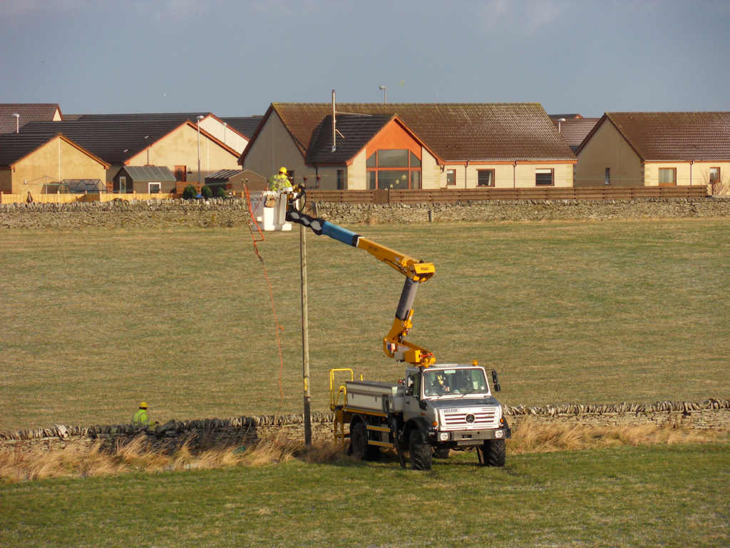 Photo: These Guys Restored Power In Caithness After The Storm