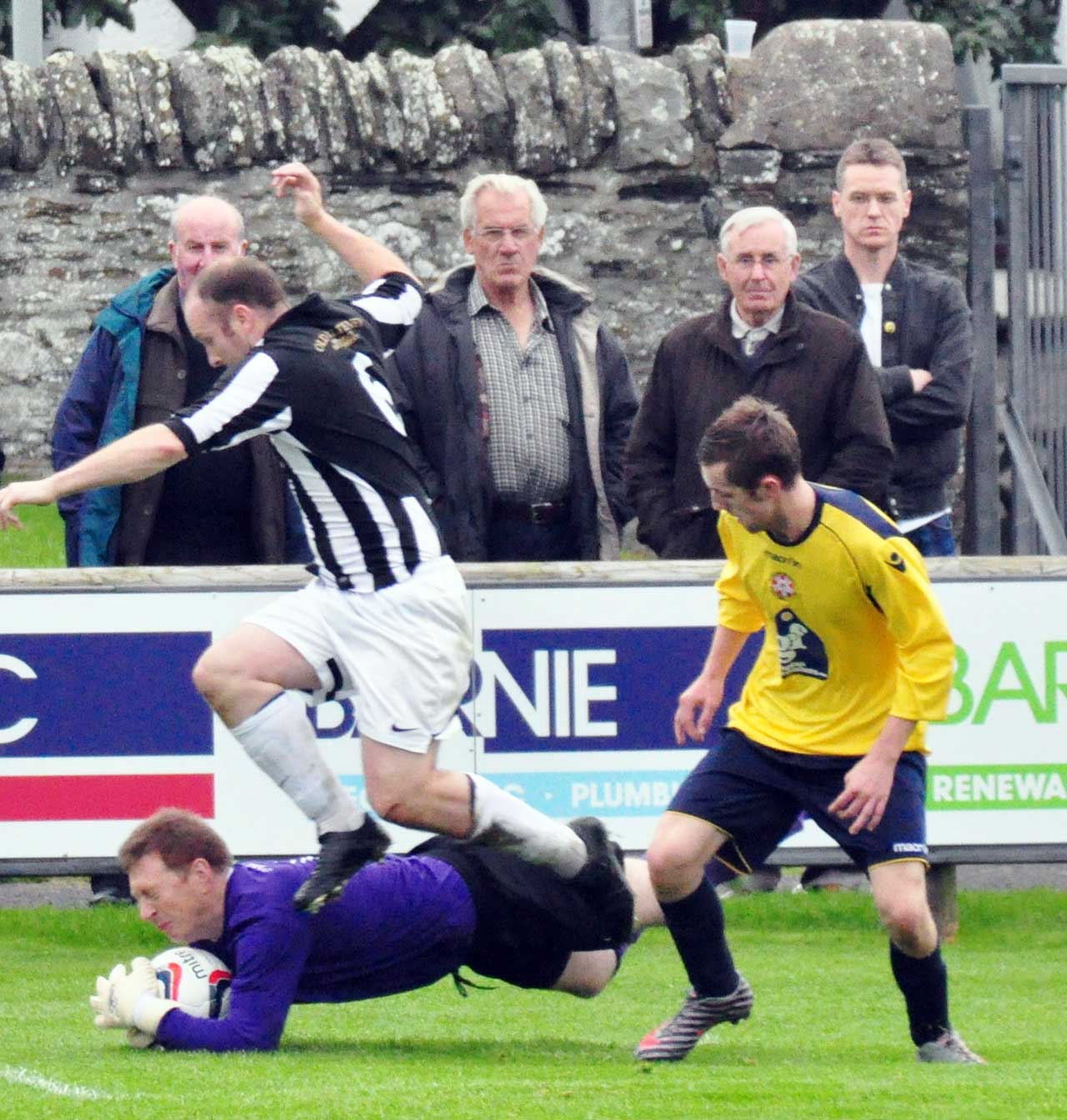 Photo: Wick Academy 5 Lossiemouth 2