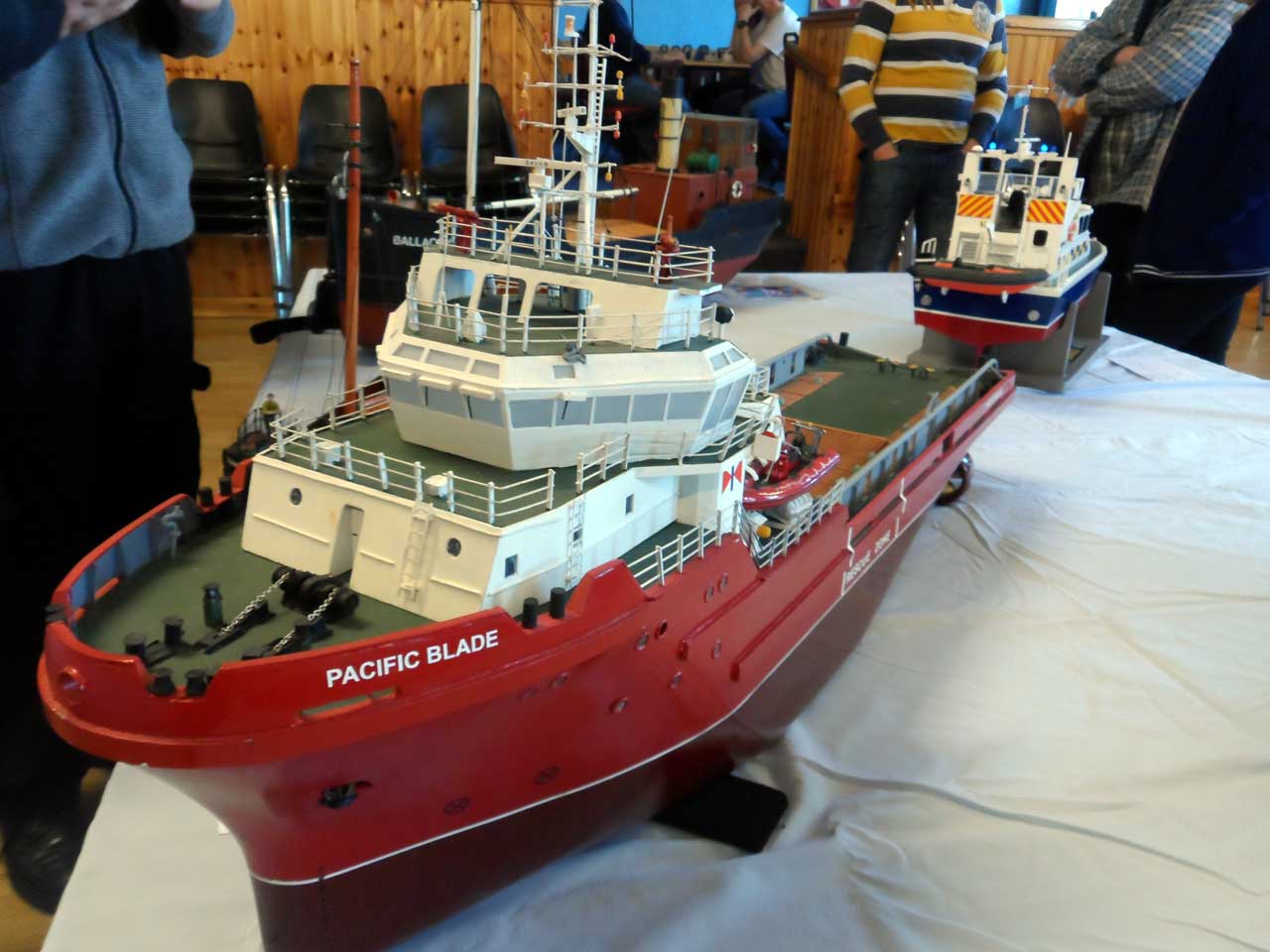 Photo: Pacific Blade - UTT20 Anchor Handling Tug - Model Boat Show 2015