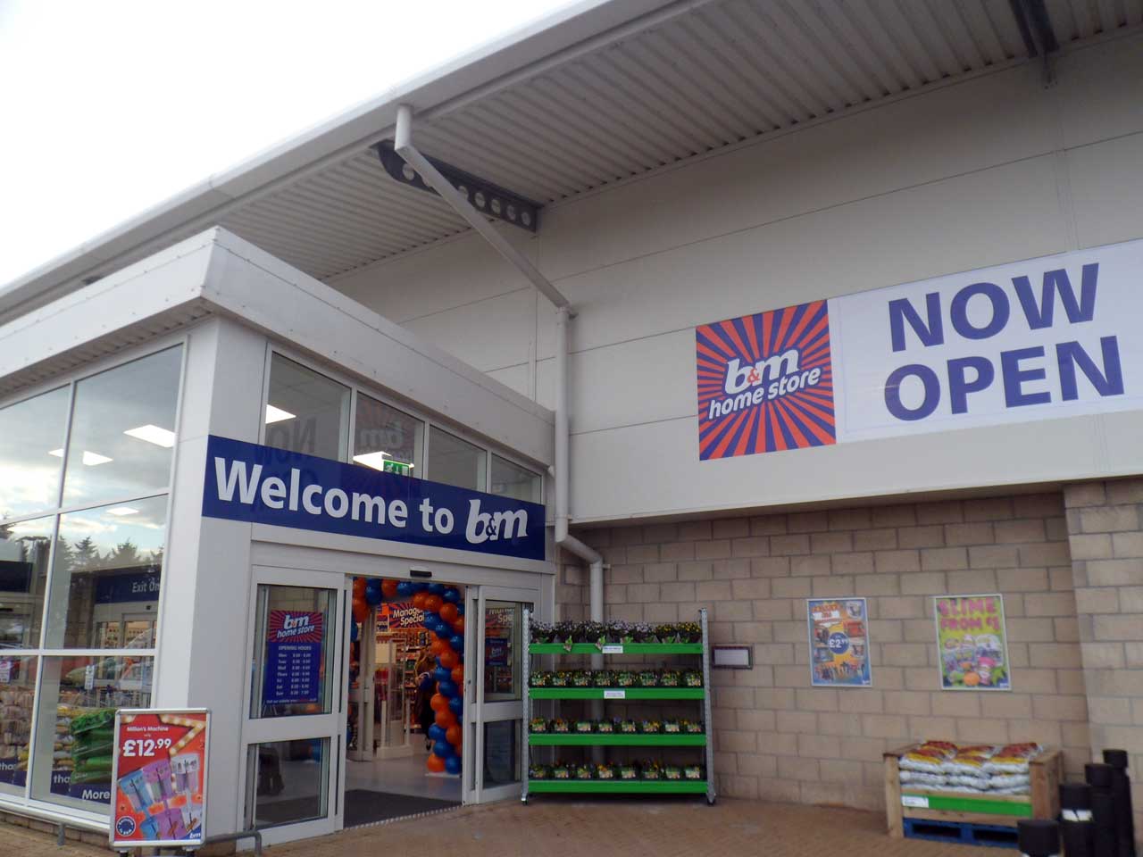Photo: New Store B & M Opens At Wick