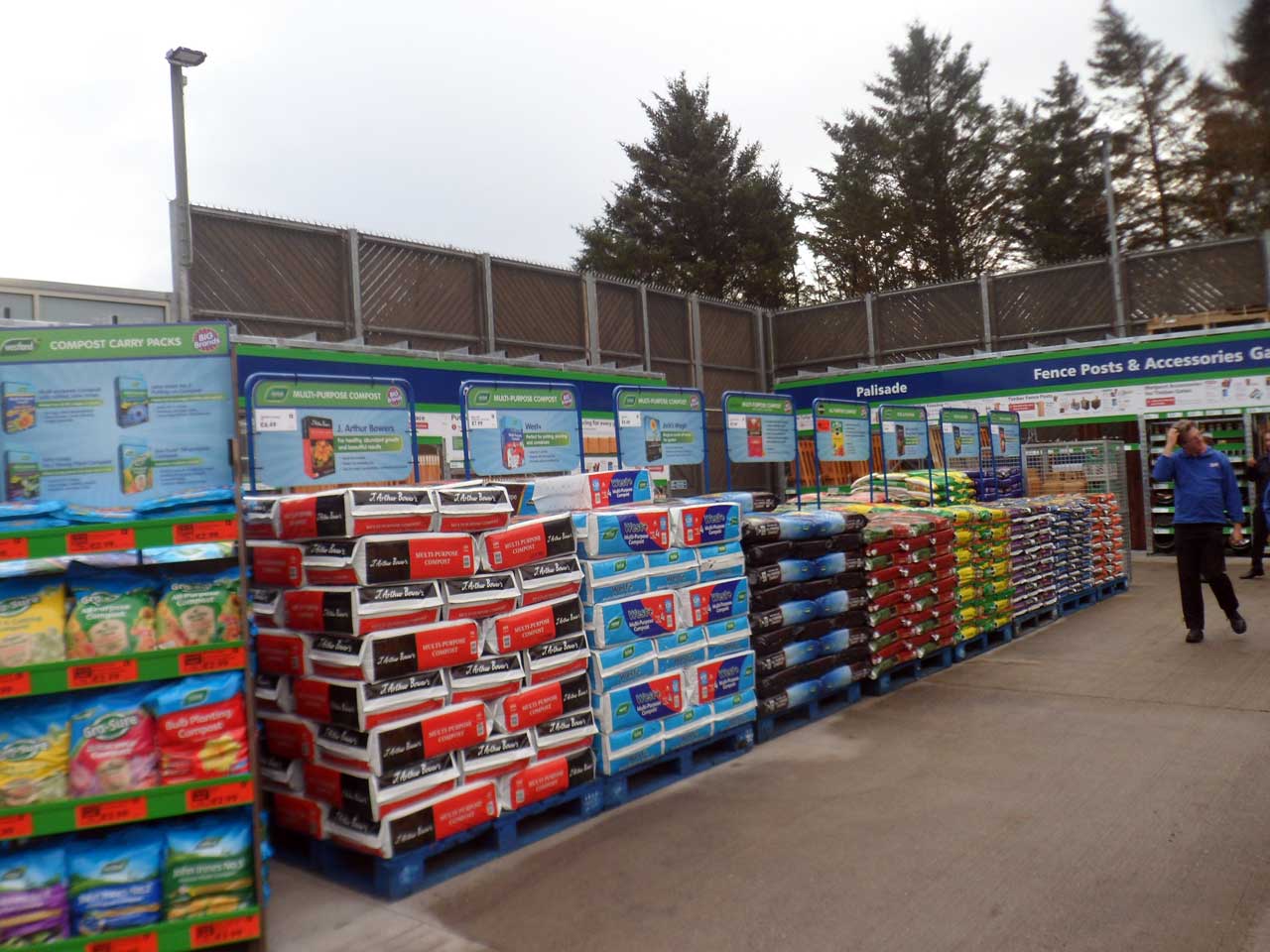 Photo: New Store B & M Opens At Wick