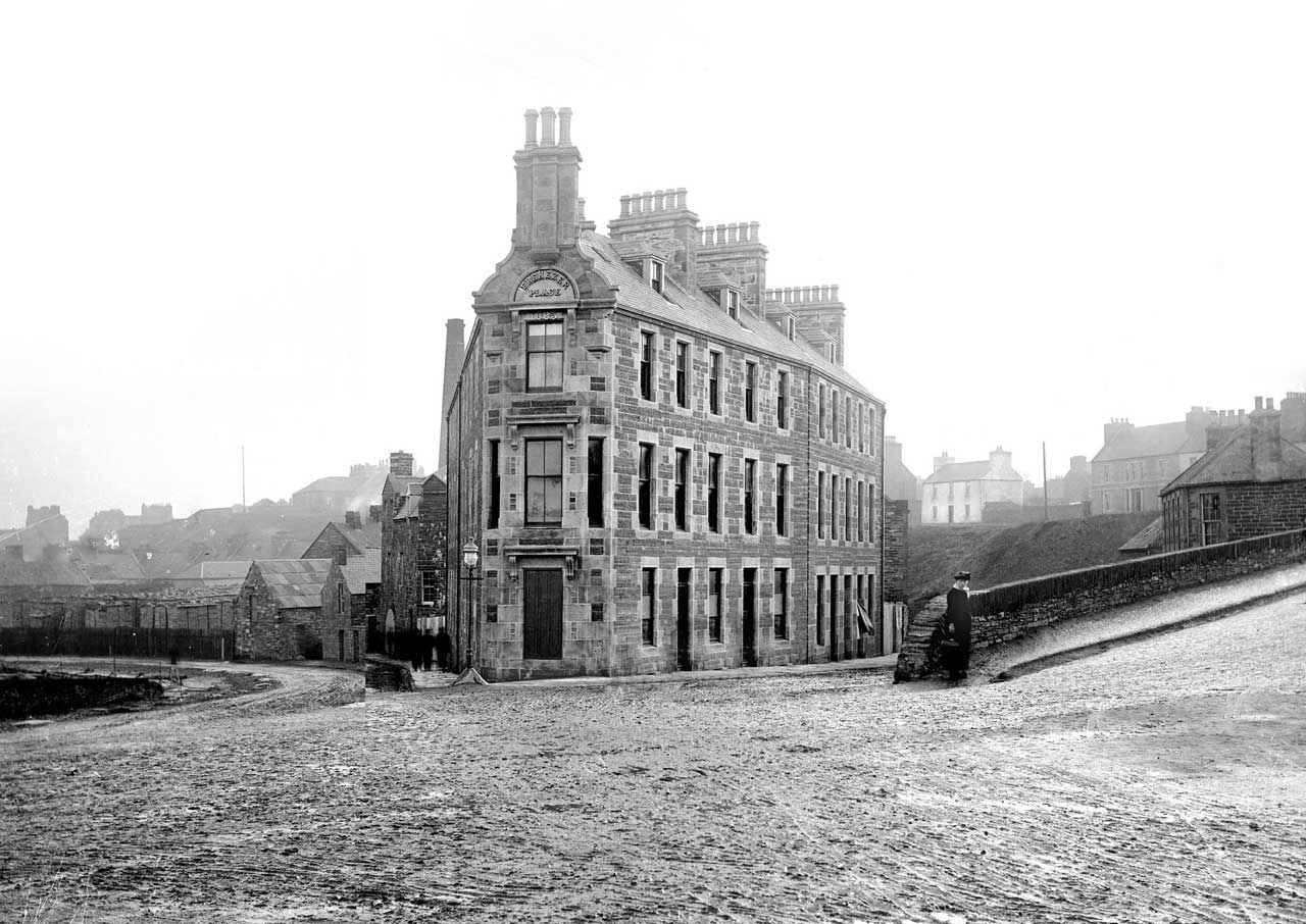 Photo: Mackays Hotel 1883