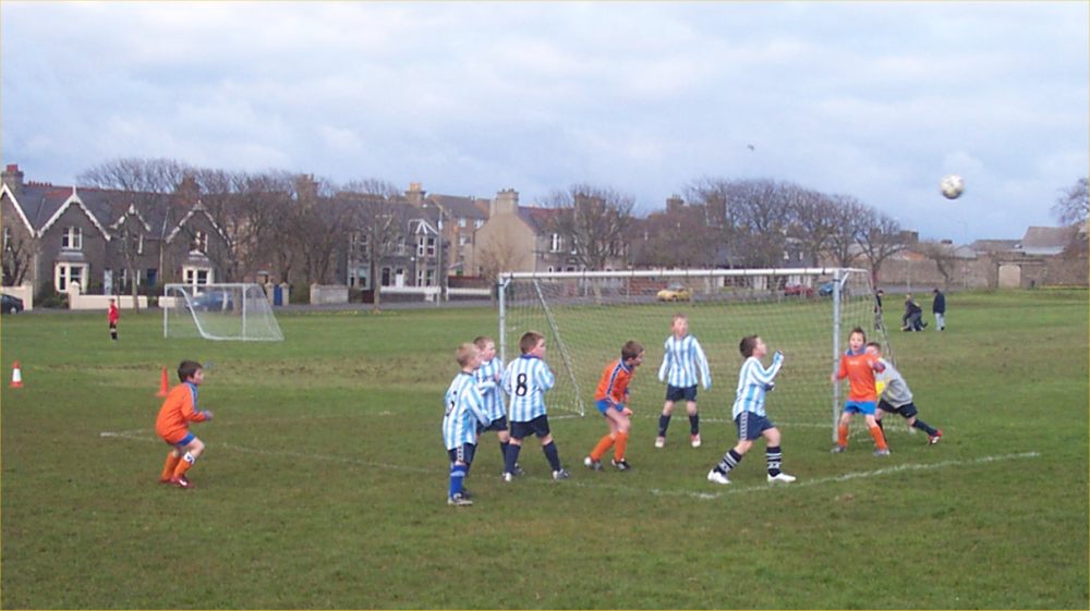 Photo: East End Kick Off 2005 Football Season