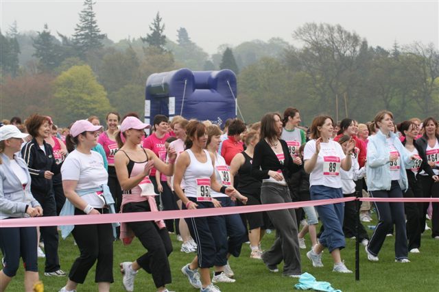 Photo: Caithness General Team Race For Life 7 May 2006