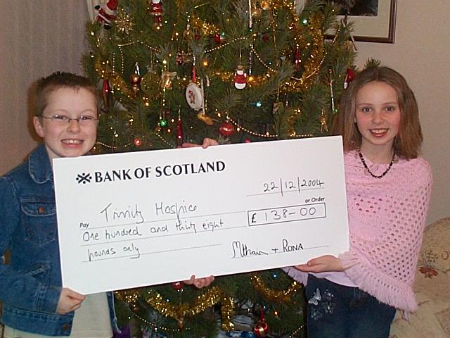 Photo: Wick Kids Hand Over Cheque For 138