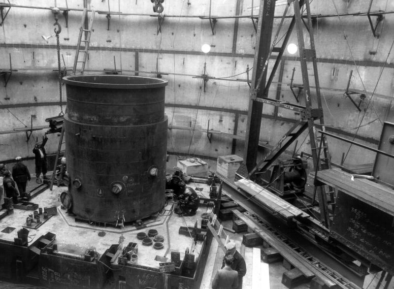 Photo: Building The Reactor