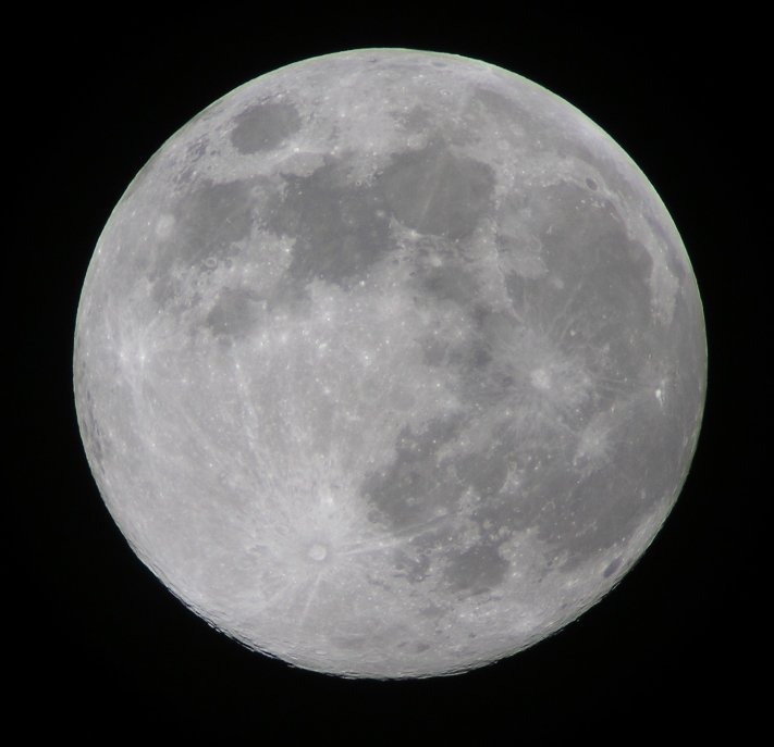Photo: The Full Moon - From Thurso