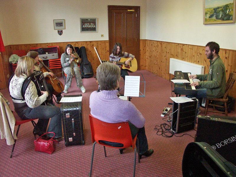 Photo: Wick Traditional Music Workshop - Brian's Class