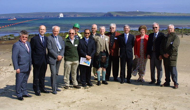 Photo: Caithness Councillors, Lord Lieutenant and Farice Management Team