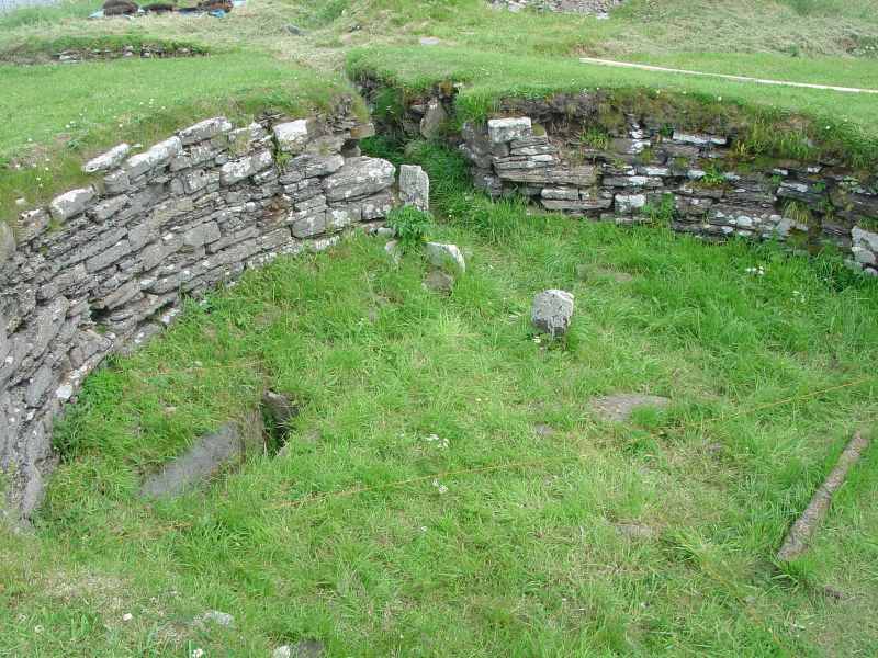 Photo: Nybster Broch Dig 8 July 2005