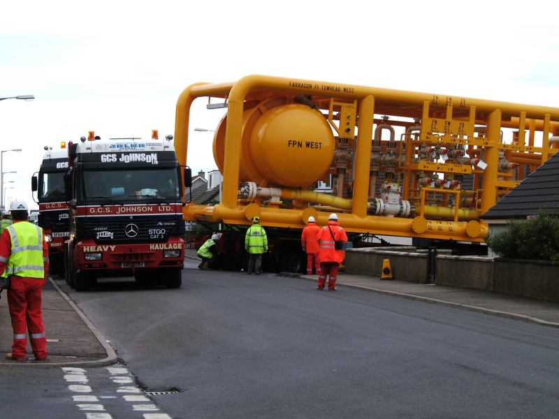 Photo: Huge Towhead Comes To Wick Heading For Wester Yard