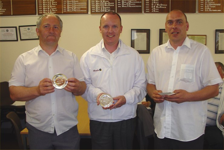 Photo: Plate Competition Runners-up In The St Fergus Triples Bowls 2006