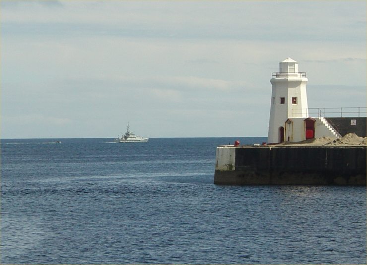 Photo: Wick Harbour Saturday 20th May 2006 Customs And A Dredger