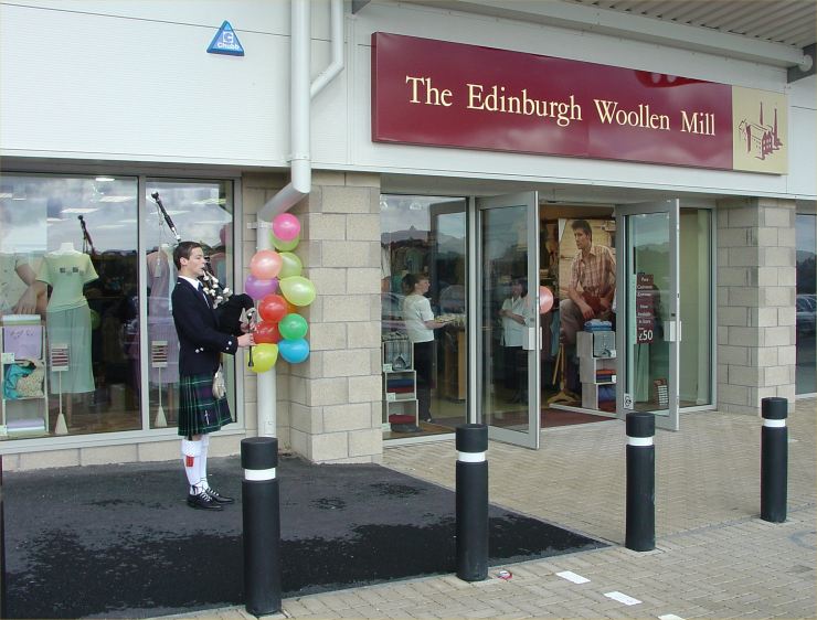 Photo: Edinburgh Woollen Mill Opened At Wick Retail Park Saturday 27 May 2006