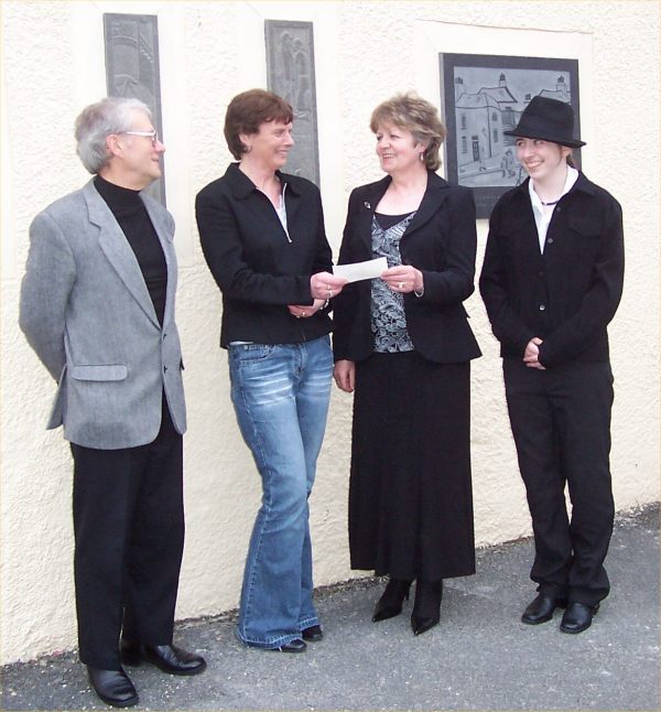 Photo: Mrs Ann Beveridge, Family Centre Receiving Cheque From Margaret MacDonald of Quayside