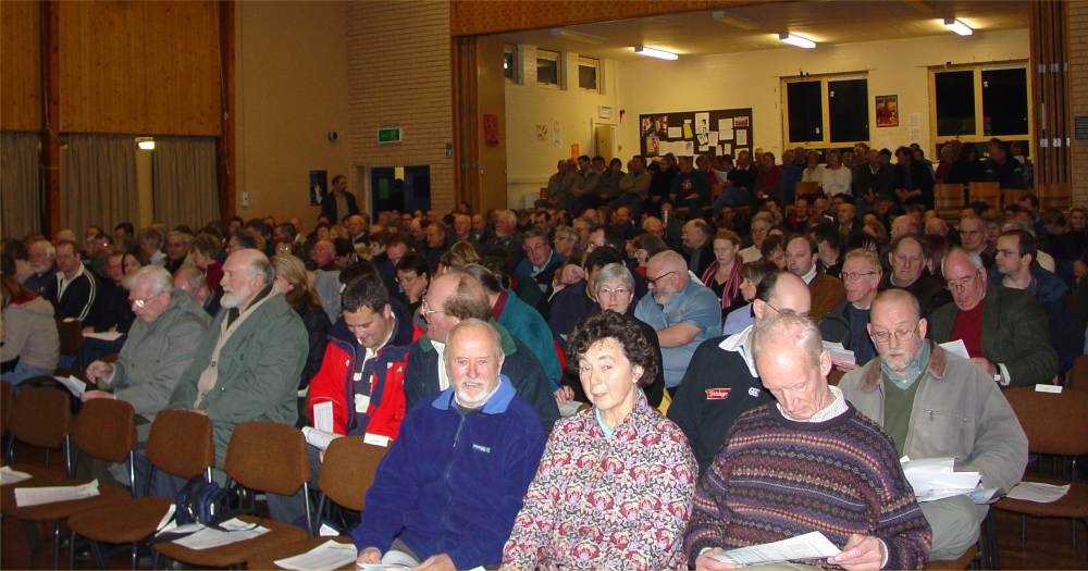 Photo: Audience In Thurso To Hear David Bellamy and Bob Graham