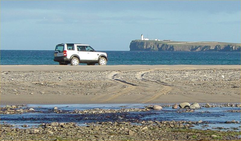 Photo: Range Rover Discovery - Another Day At The Beach In Caithness