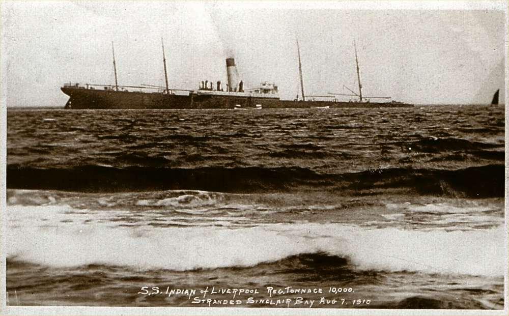 Photo: SS Indian - Stranded At Sinclair Bay 7 August 1910